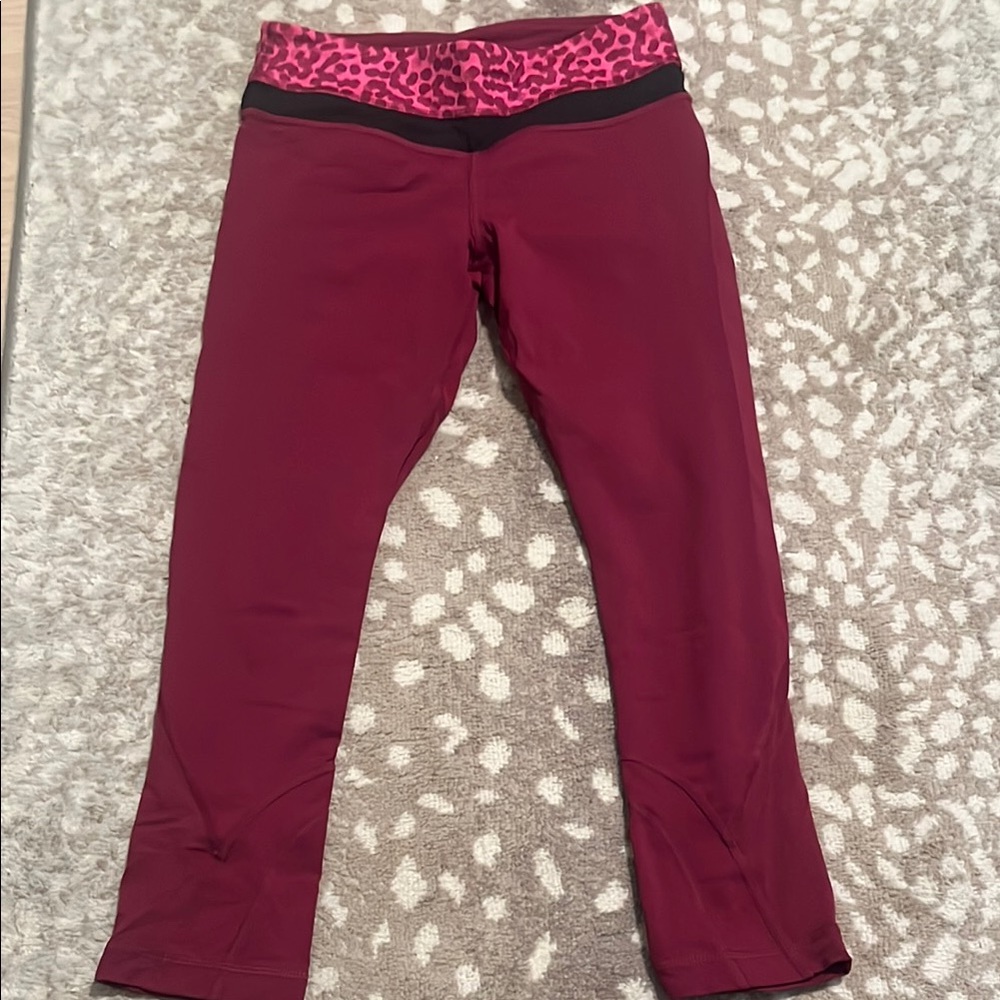 Lululemon crop leggings! So cute and flattering.